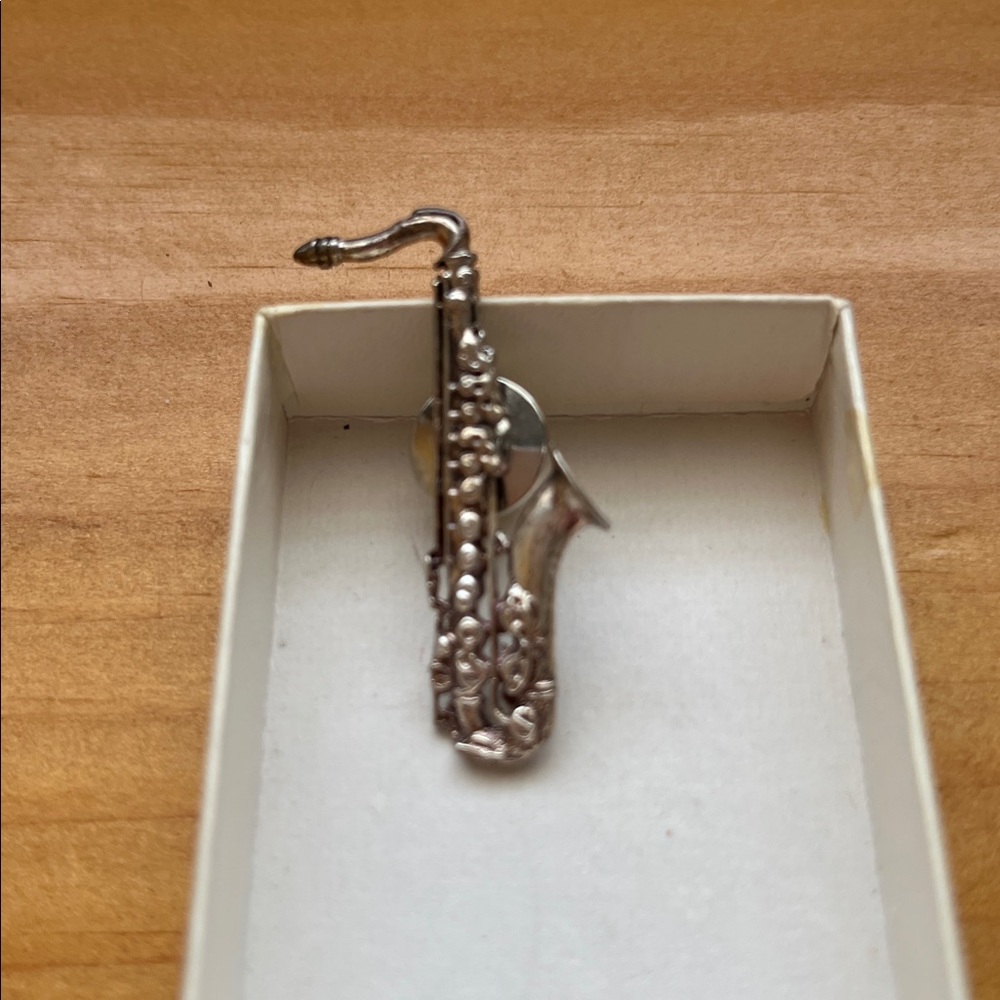 Sterling silver saxophone tie clip